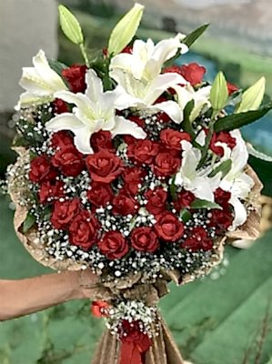 Casablanca & 21 K�rm�z� G�l