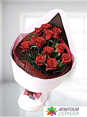 13 K�rm�z� G�l Buket